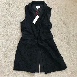 Black Lace Sleeveless Long Cardigan